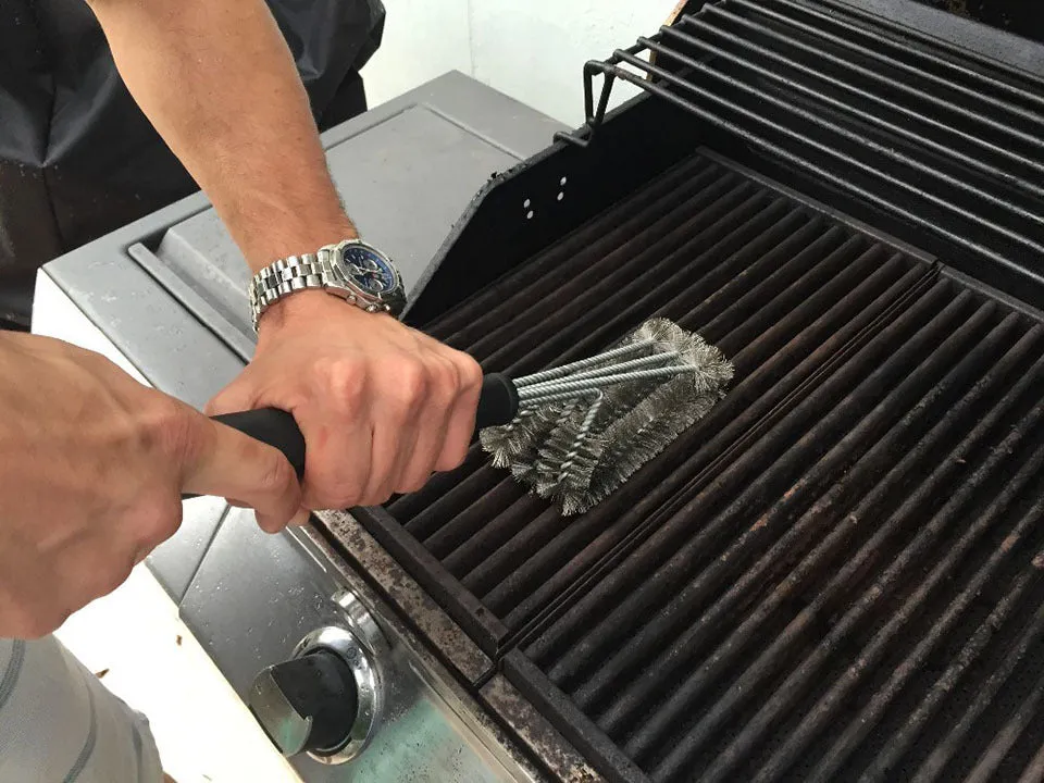 18" Rugged Grill Cleaning Brush BBQ tool Grill Brush 3 Stainless Steel Brushes In 1 Provides Effortless Cleanin BBQ Accessories