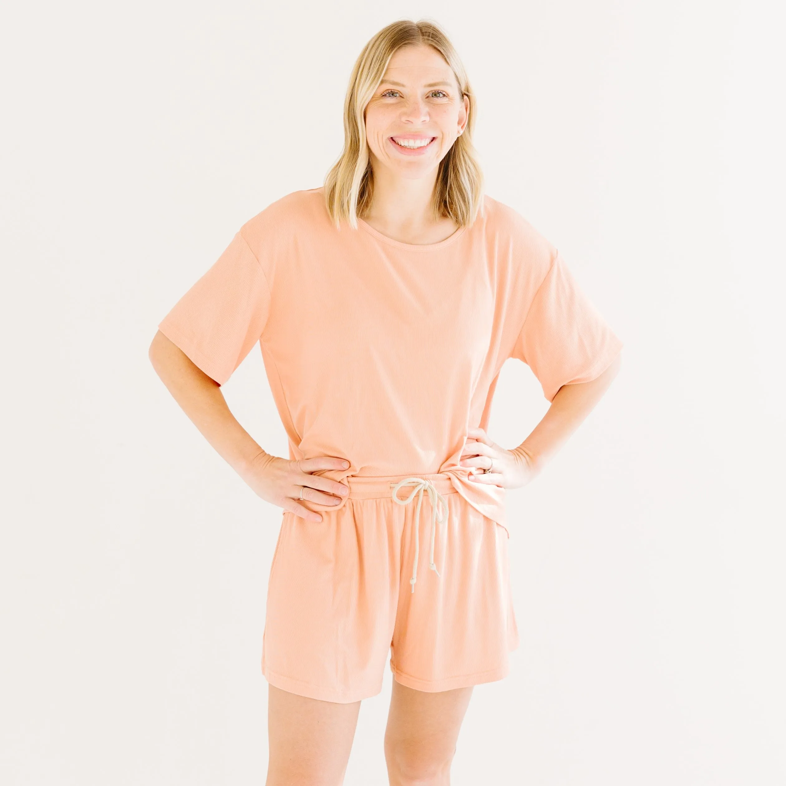 Coral Small Ribbed Women's Shorts Set